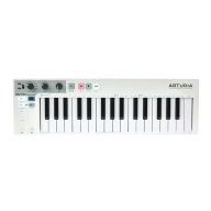 MIDI клавиатура Arturia KeyStep