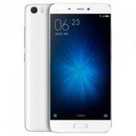 Смартфон Xiaomi Mi5 32GB (White)